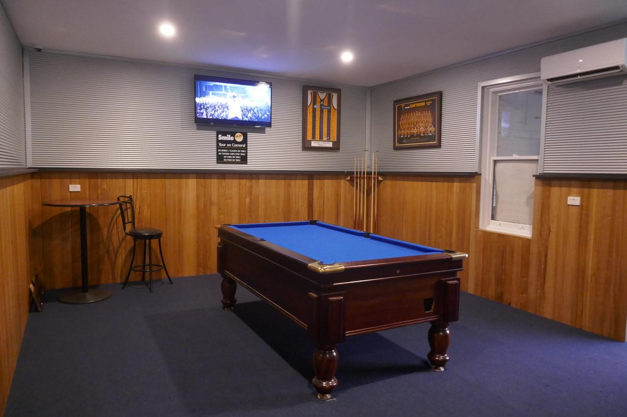 Okeefes Hotel Backpackers Лонсестон Екстер'єр фото