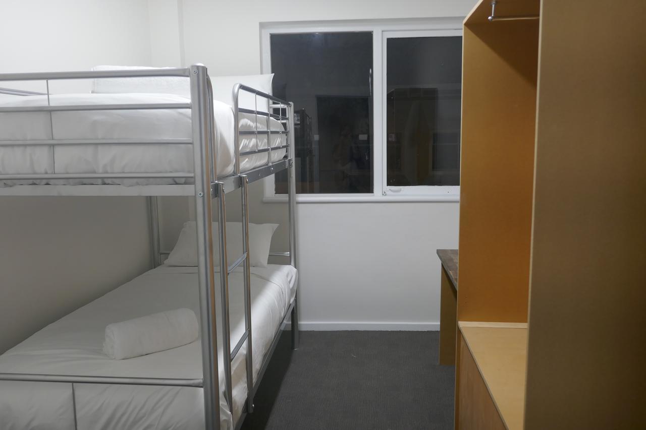 Okeefes Hotel Backpackers Лонсестон Екстер'єр фото