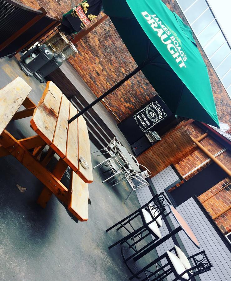 Okeefes Hotel Backpackers Лонсестон Екстер'єр фото